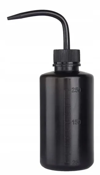 tryskawka czarna.webp