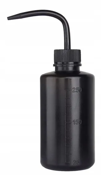 tryskawka czarna.webp