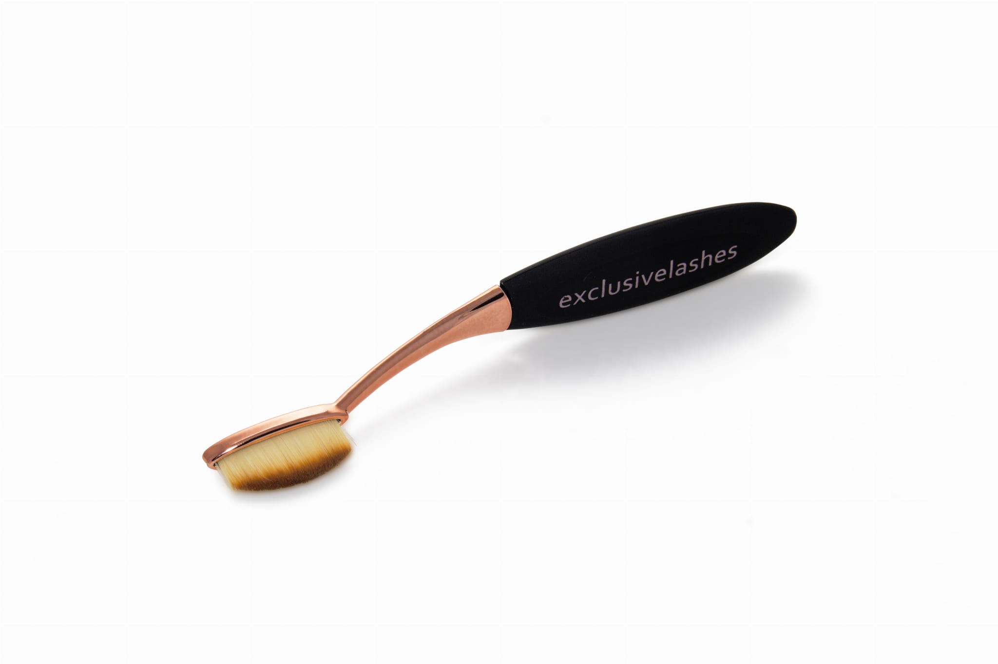 Pinsel zum Reinigen der Wimpern / Wimpern-Zubehr / Exclusivelashes.de
